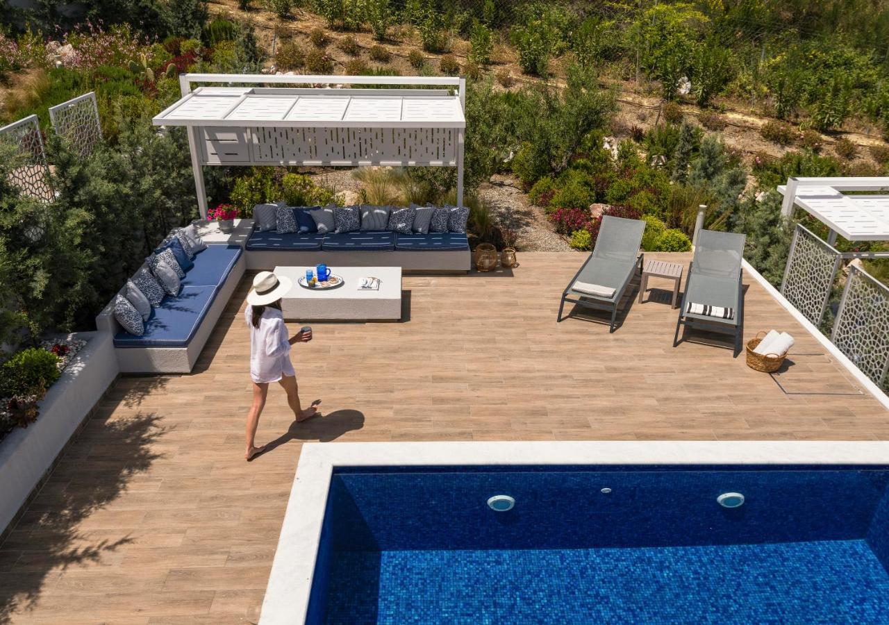 Soleado Luxury Villas Skála Foúrkas Esterno foto