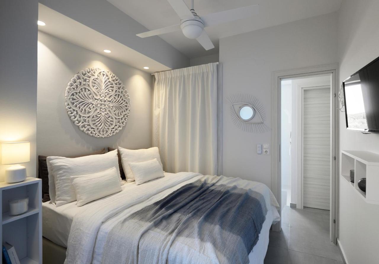 Soleado Luxury Villas Skála Foúrkas Esterno foto