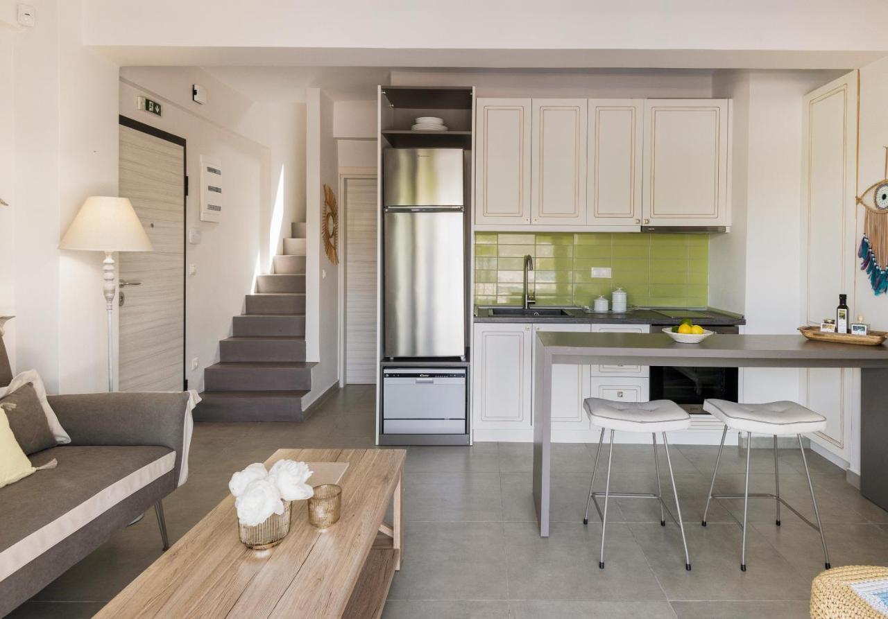 Soleado Luxury Villas Skála Foúrkas Esterno foto