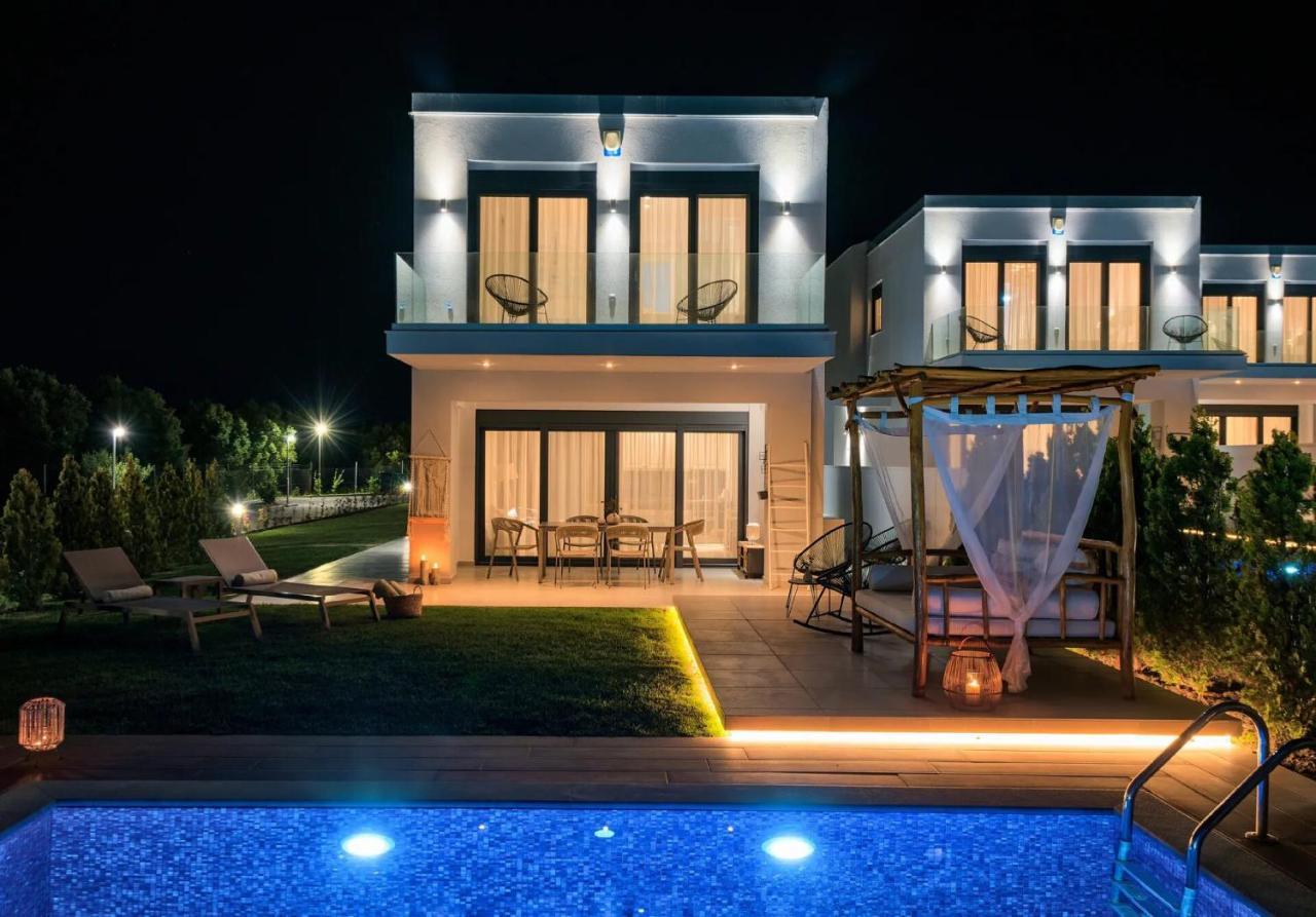 Soleado Luxury Villas Skála Foúrkas Camera foto
